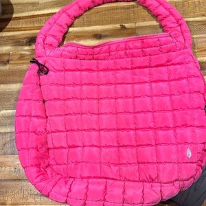 The infamous free people carry all tote!